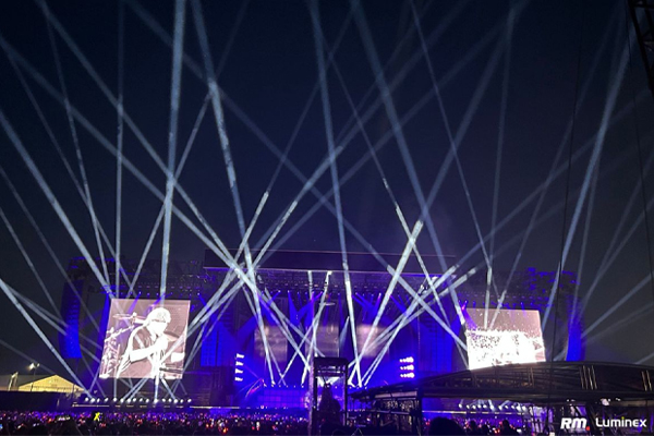 AC/DC在雷焦艾米利亞RFC運(yùn)動場：音樂和技術(shù)的勝利！